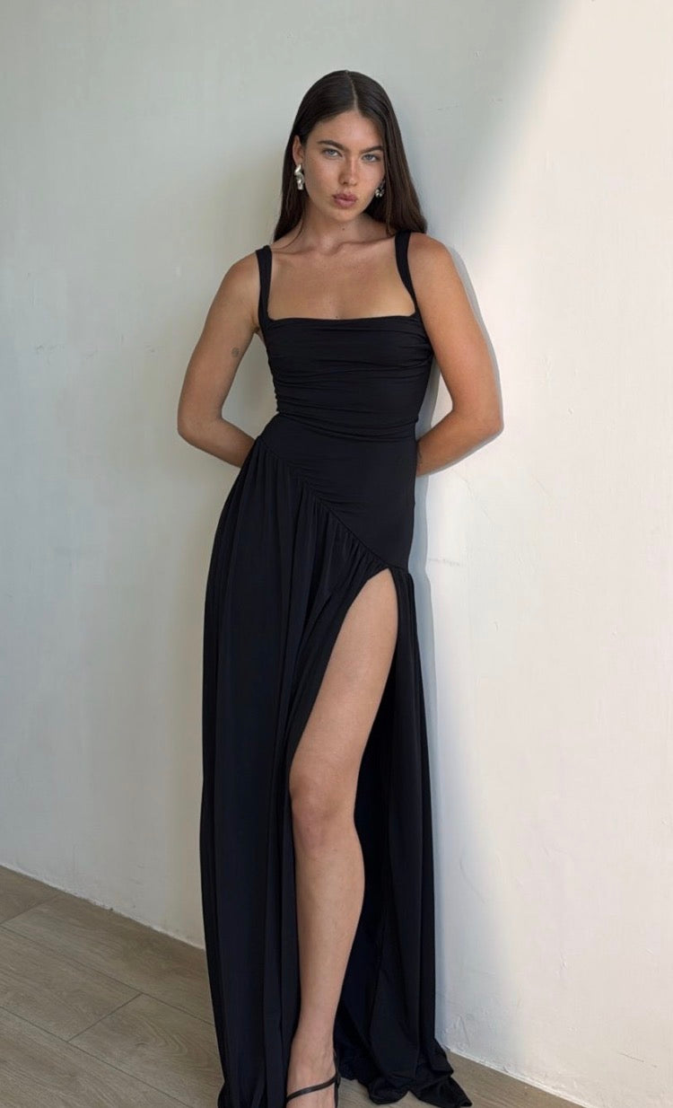Abito Miranda